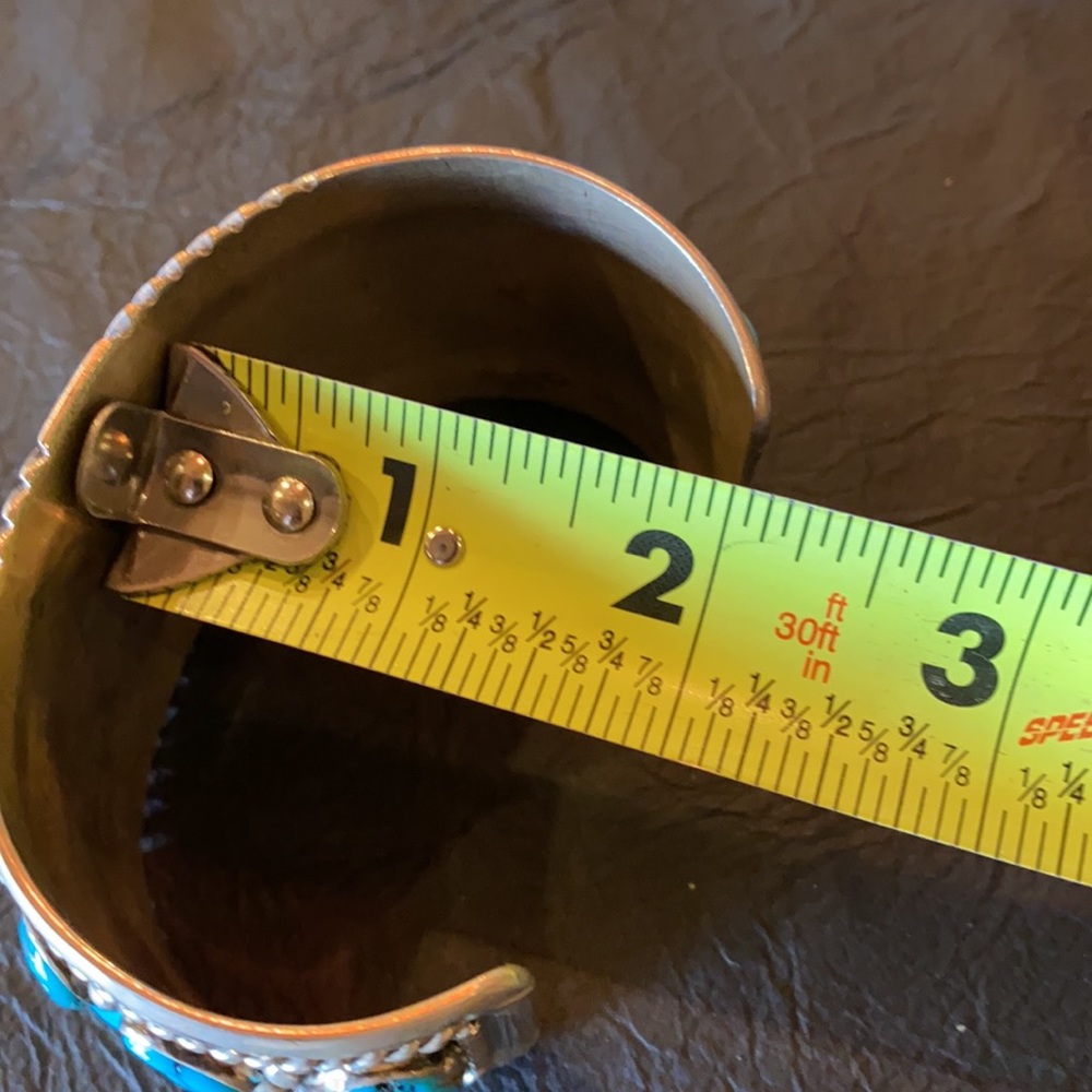 Navajo sterling silver Kingman turquoise bracelet - Picture 9 of 10